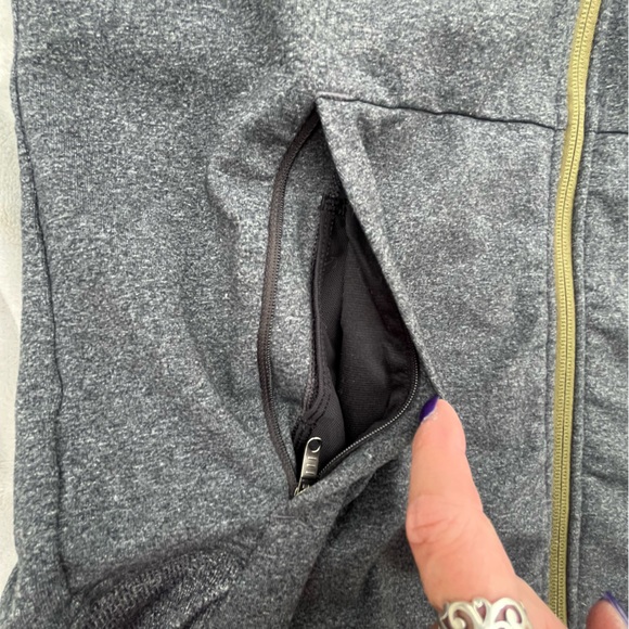 Lululemon Men's Sojourn Athletic Track Jacket Heathered Gray - Picture 6 of 12